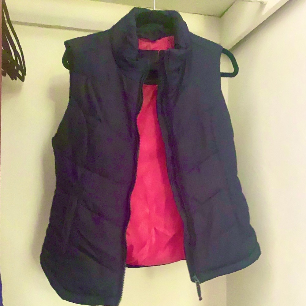 Aeropostale puffy vest (navy, women’s large)